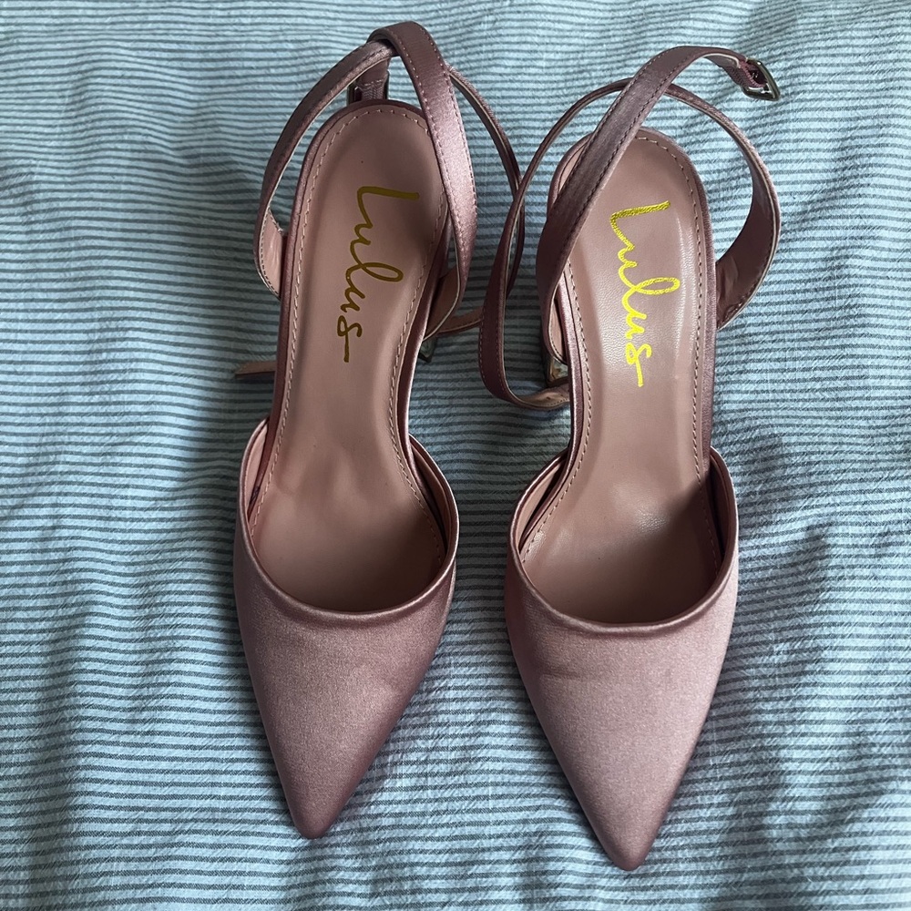 Lulus light pink and gold satin heels